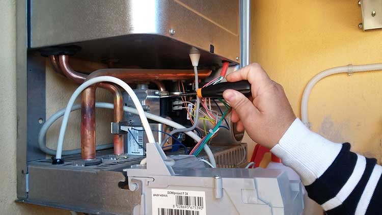 Tecnico Caldaia Roma: cos'è il bollino blu per la caldaia a gas e chi lo rilascia a Roma