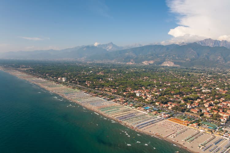 Ville a Forte dei Marmi e nelle più importanti località della Toscana